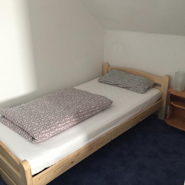 Apartment Hope Inn Gross-Zimmern Room photo